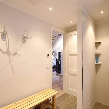 47 Holiday home *